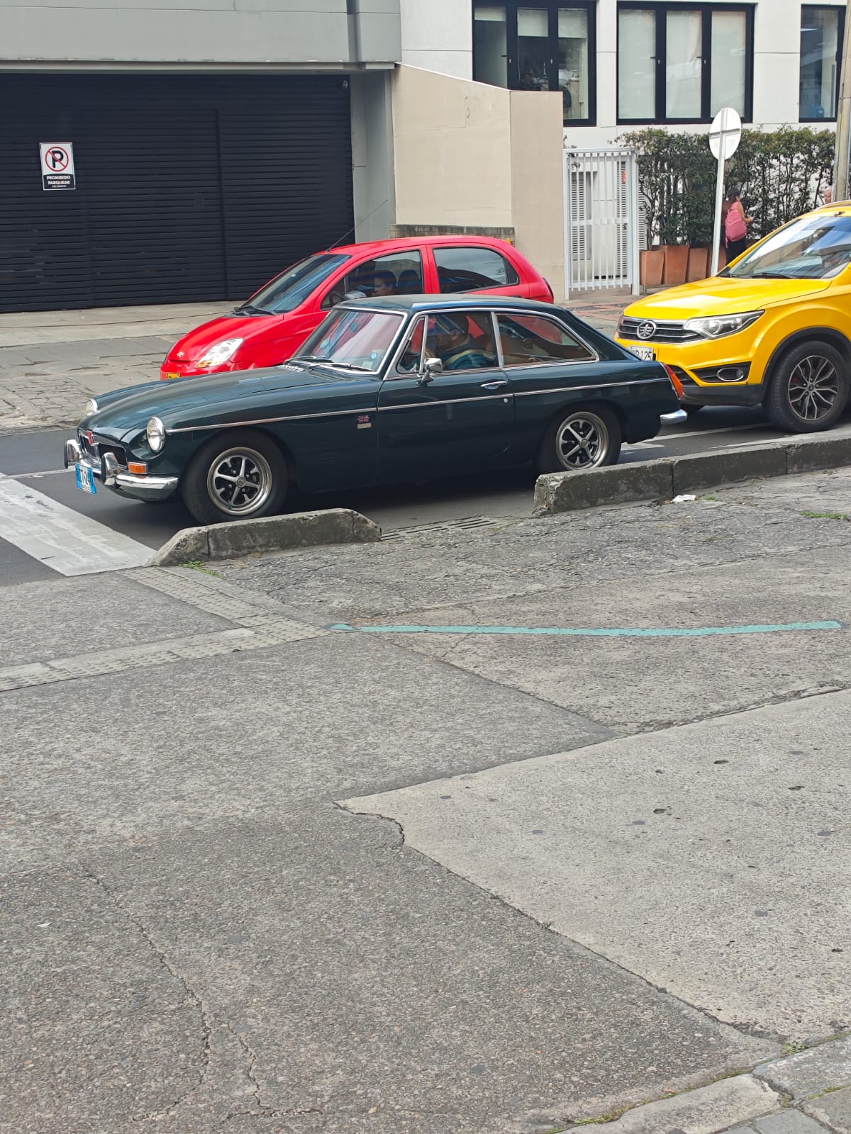 MGB GT
